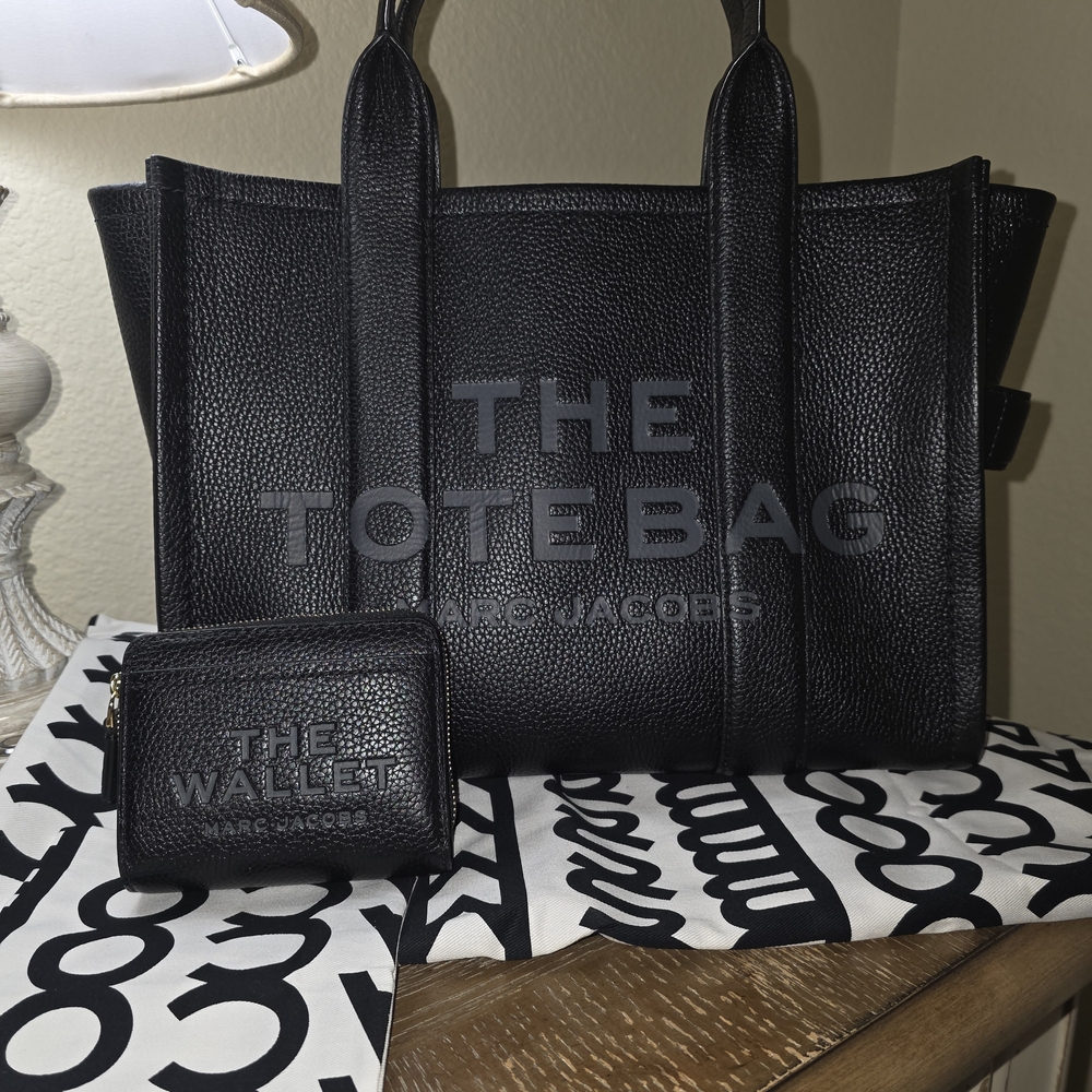 Marc Jacobs Large Black The Tote Bag and The Wallet Set